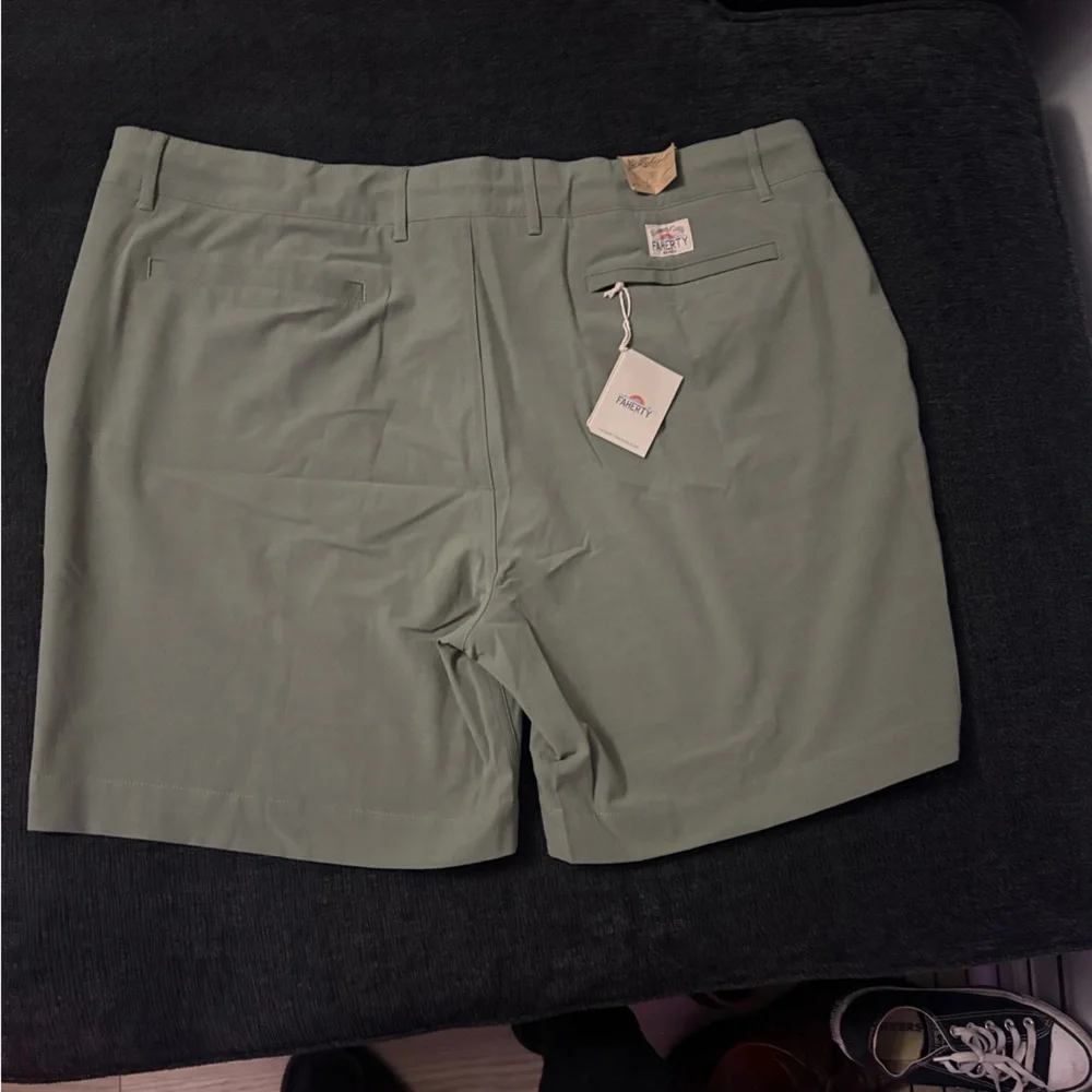 Faherty Brand All Day Belt Loop Short Men Stretch Olive Green Casual 40 NWT NEW